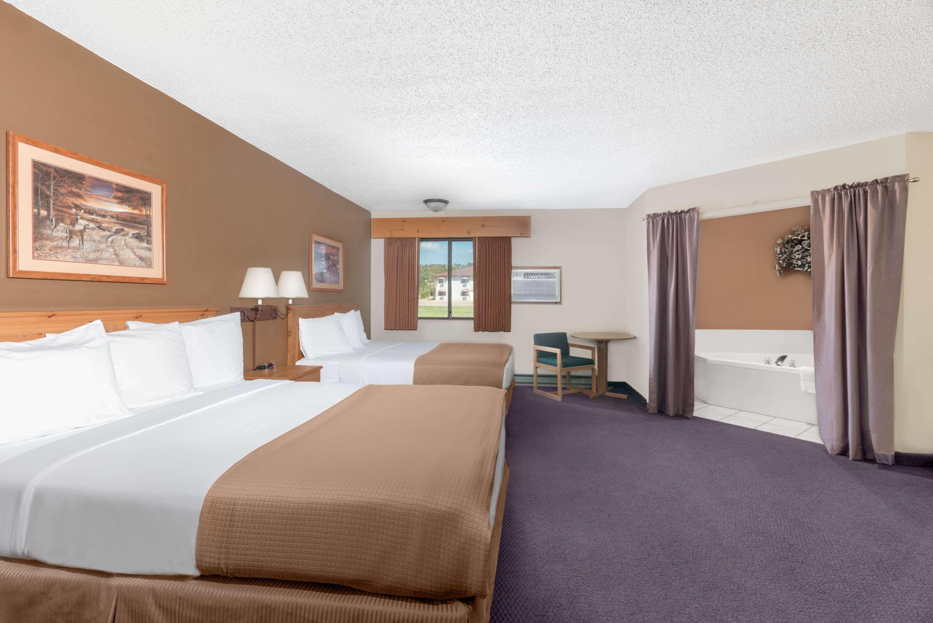 Hotel Super 8 By Wyndham Chamberlain Sd Zewnętrze zdjęcie
